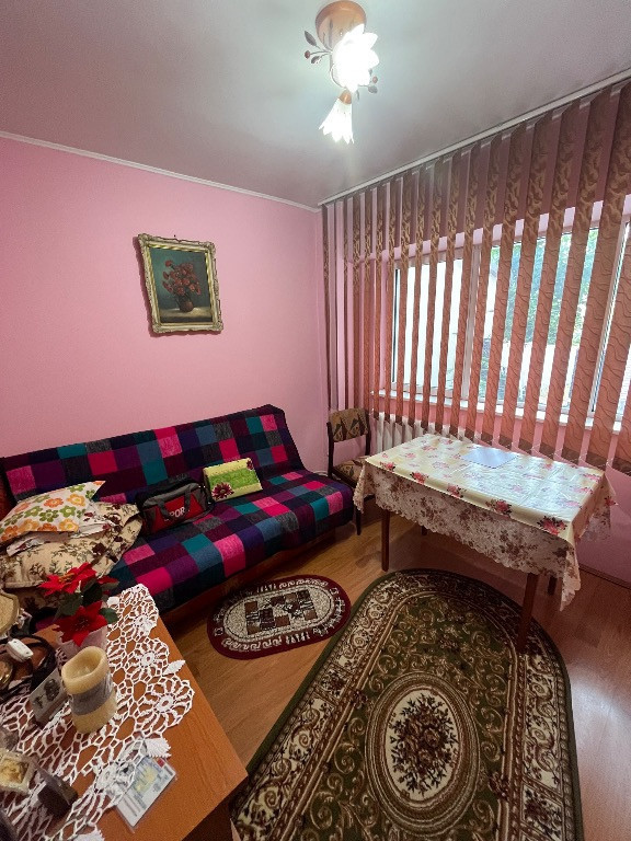 Apartament 3 camere decomandat, Calea Calarasilor.