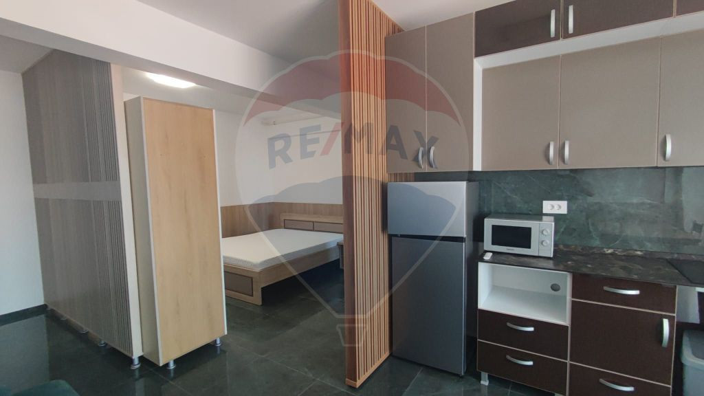 Apartament studio nou de inchiriat parcare inclusa zona u...