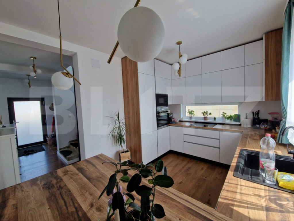 Vila superba in Livezeni, independenta energetic