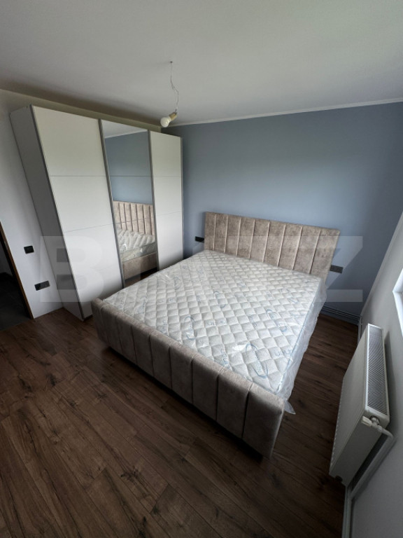 Apartament de 3 camere, renovat+garaj inclus