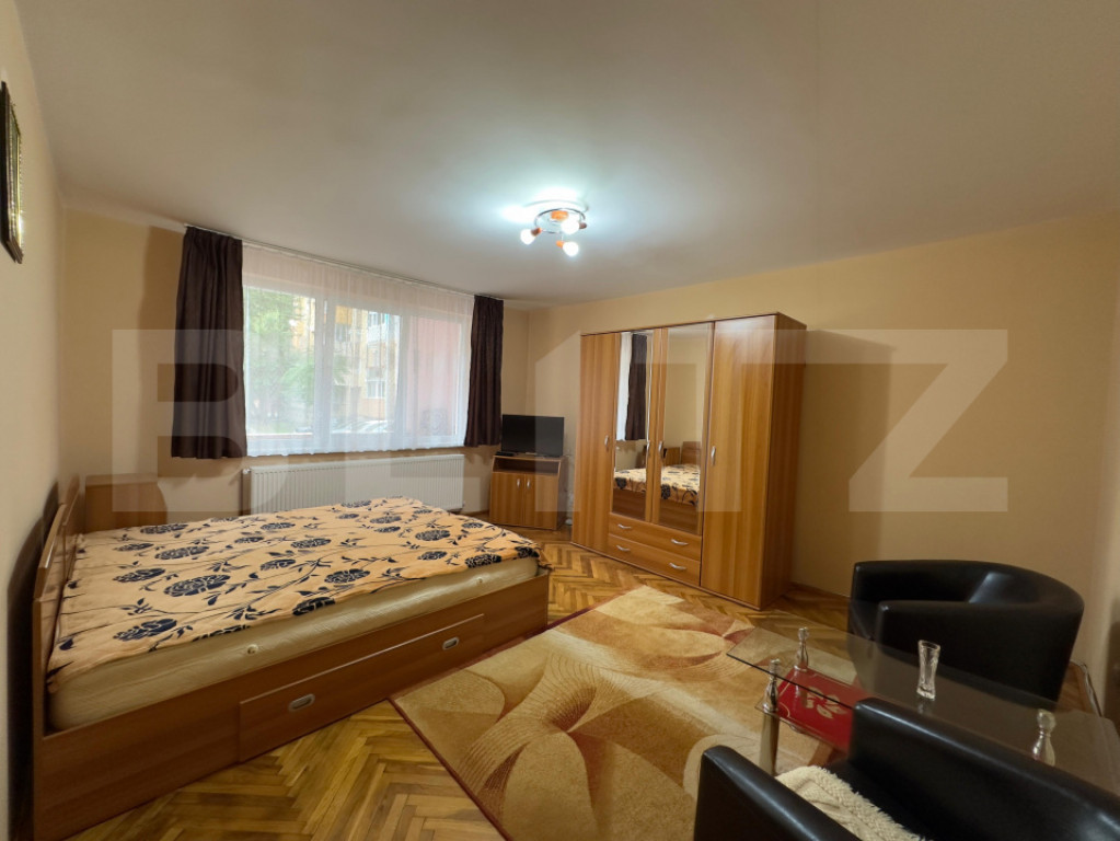 Garsonieră de închiriat, 39 mp, zona Cetate