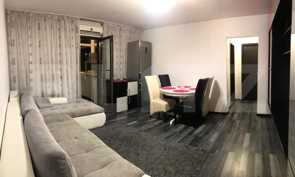 Apartament semidecomandat cu 3 camere, zona Lapus