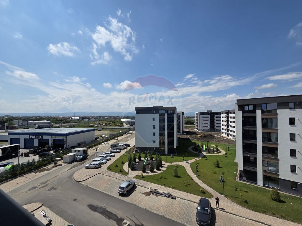 Apartament cu 2 camere 67 mp