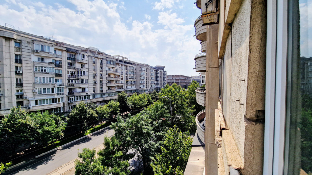 Apartament 3 camere Piata Unirii-Corneliu Coposu, etaj 4