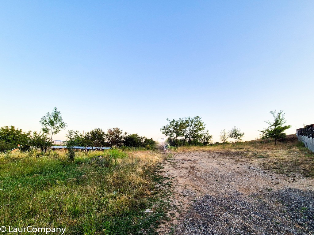 Teren intravilan Platou Prundu