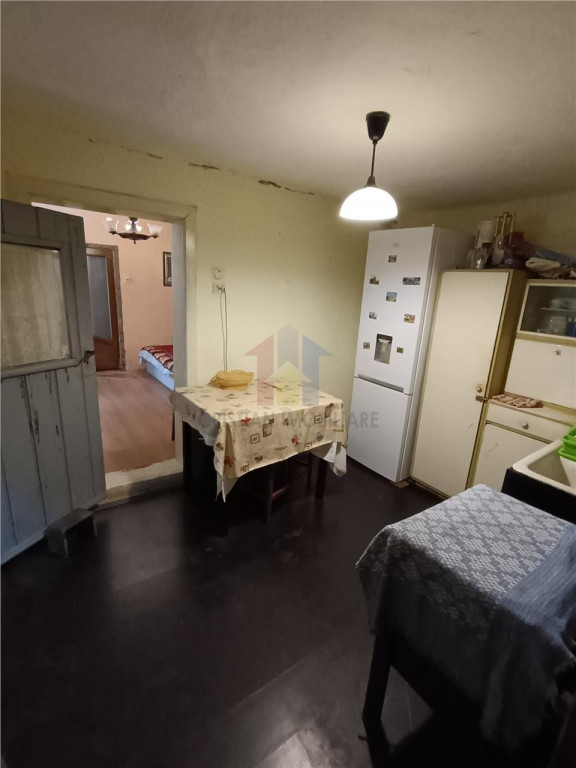 Disponibila Imediat! Casa Islaz - Plantelor 2 cam 200 mp