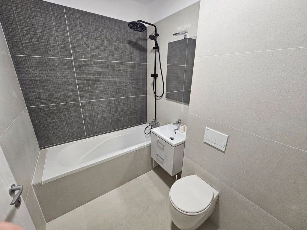 Popesti Primarie 2cam dec,et1,65mp,langaSTB,finalizat,mut...