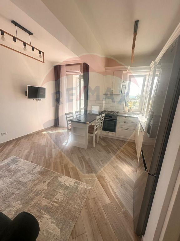 Apartament de închiriat
