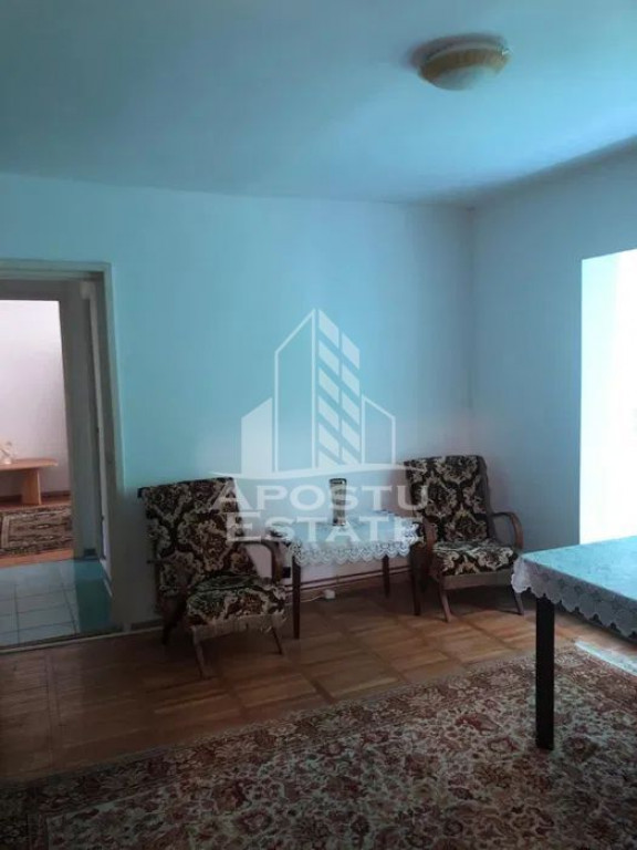 Apartament cu 2 camere, centrala proprie, Lipovei