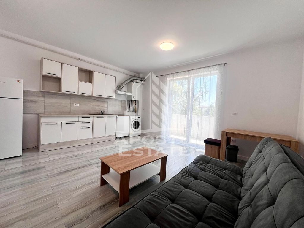 Apartament cu o camera, centrala proprie, loc de parcare,...