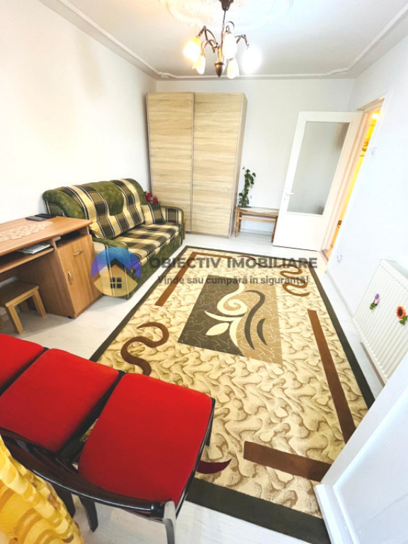 Apartament 4 camere de vanzare- Darmanesti, strada Mihai Vit