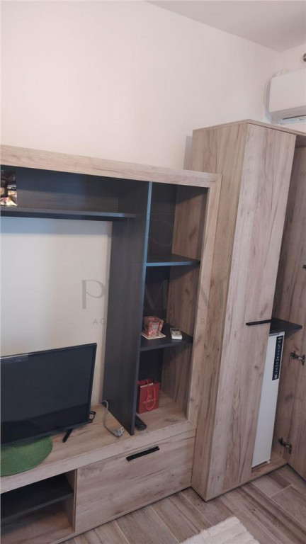 Garsoniera - Etaj Intermediar - Bloc Anvelopat - Renovat Com