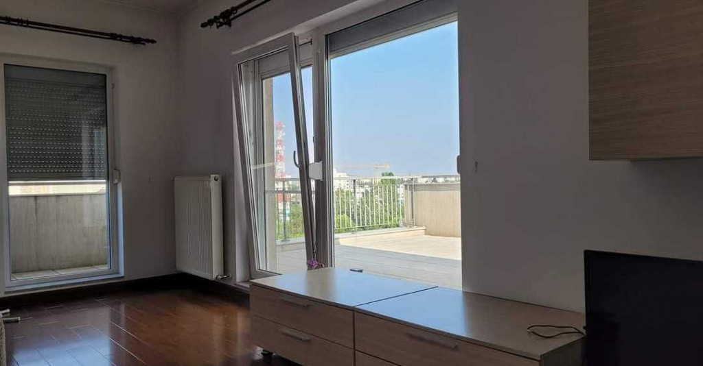 Garsoniera-Studio-Penthouse ( 5 min Metrou )-Pacii