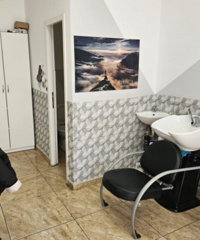 46000 euro! Spatiu comercial langa Piata Nicolina, parter
