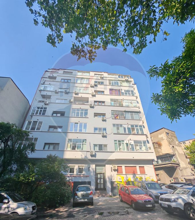 Garsoniera - Armand Calinescu 7