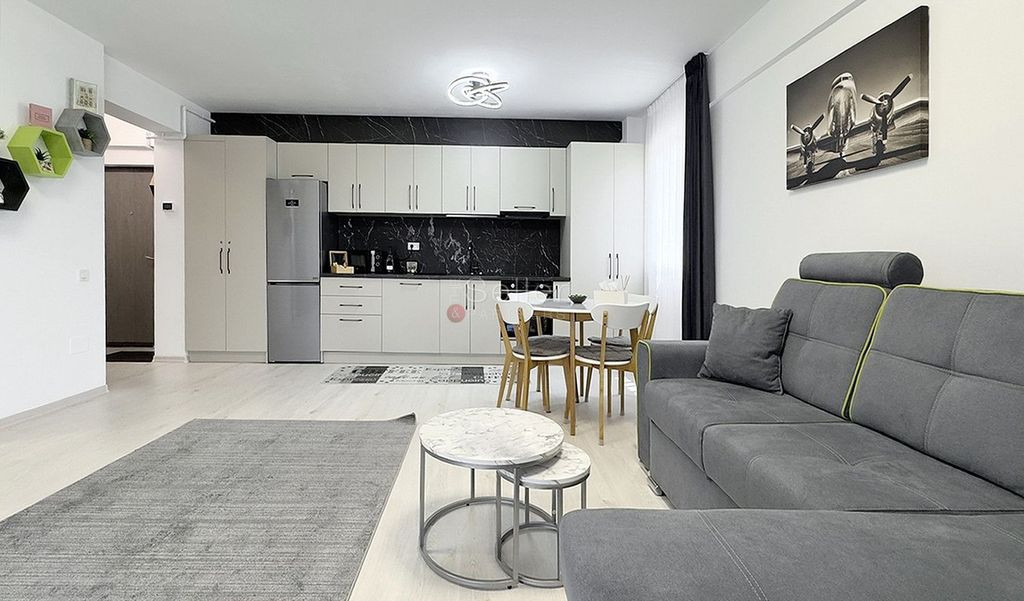 Complex Residential Soho