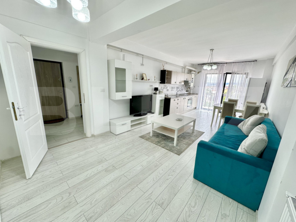 Apartament 2 camere,mobilat modern,balcon,zona Cetate