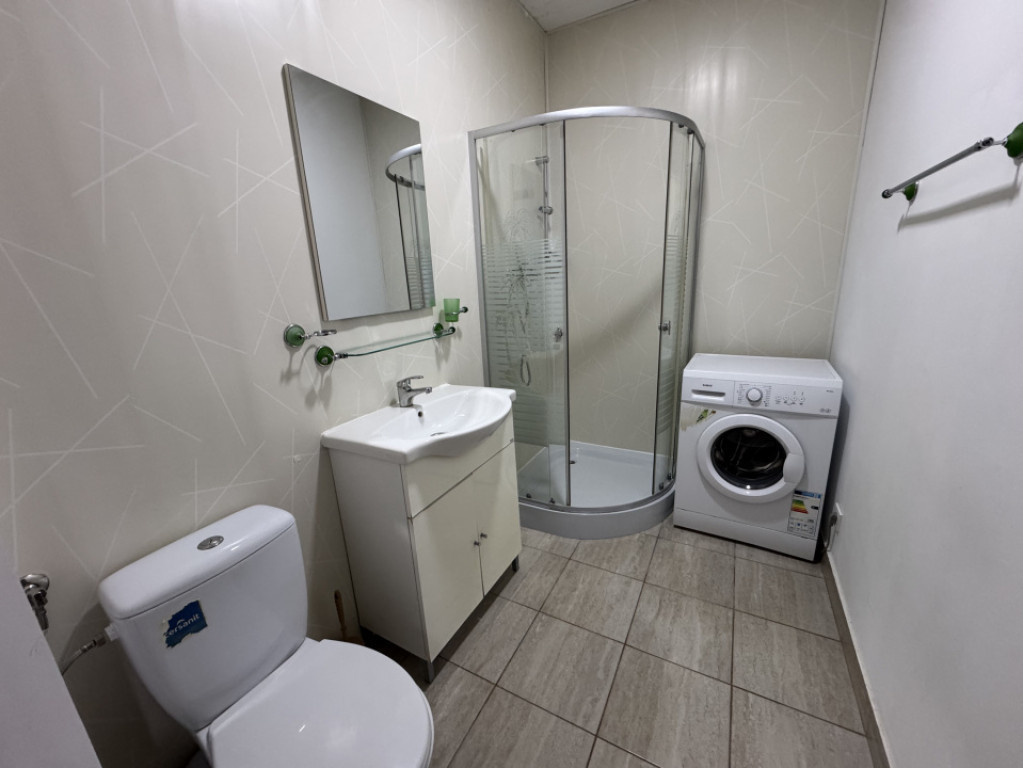 Apartament 2 camere, 32 mp, zona Bariera Valcii