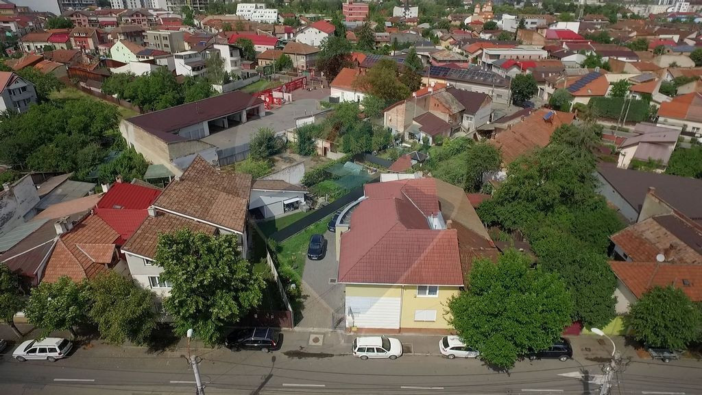 Casa individuala de vanzare, zona Marasti