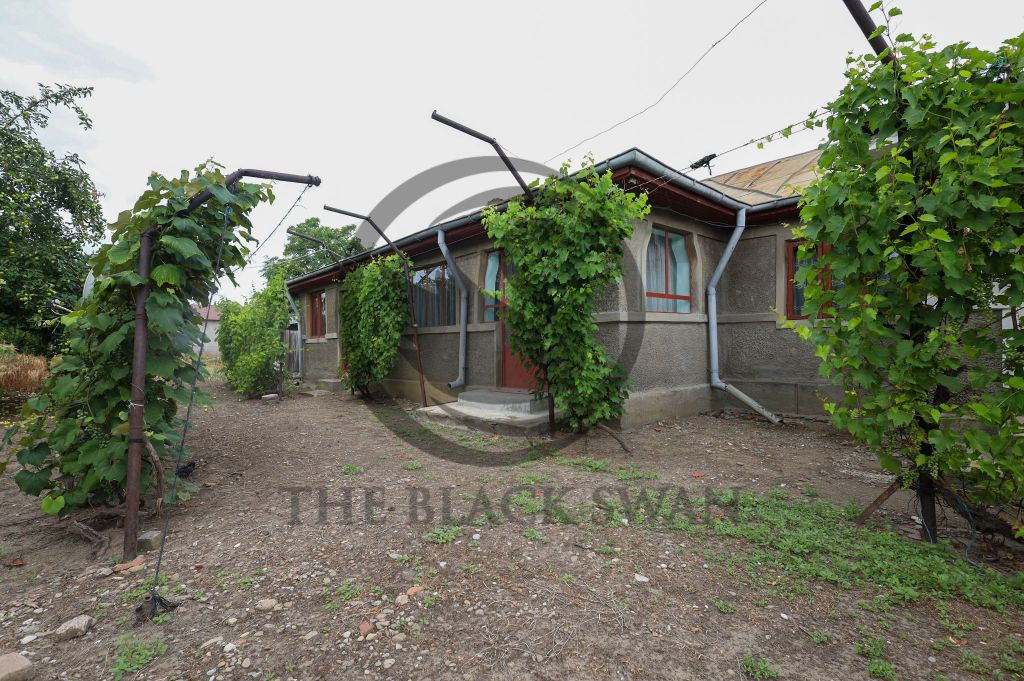 Casa cu 5 camere de vanzare | Dumbrava, Prahova I Comisio...