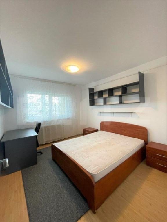 Apartament 3 camere, 65 mp, decomandat, zona OMV Marasti