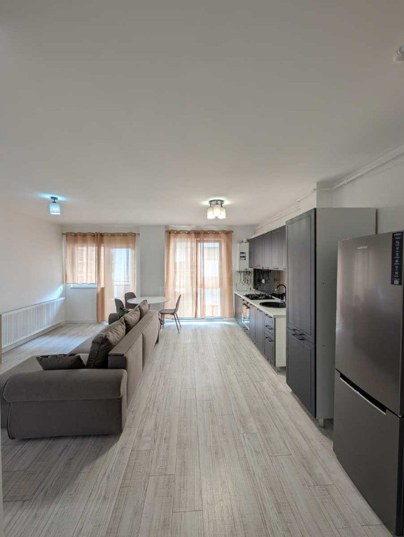 Apartament 3 camere de inchiriat, merita vazut!
