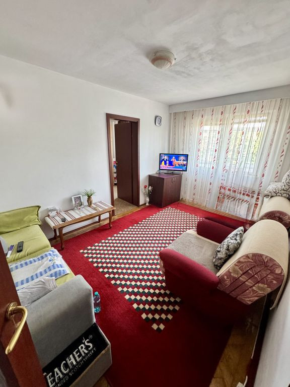 Apartament 2camere semidecomandat Km 4-5