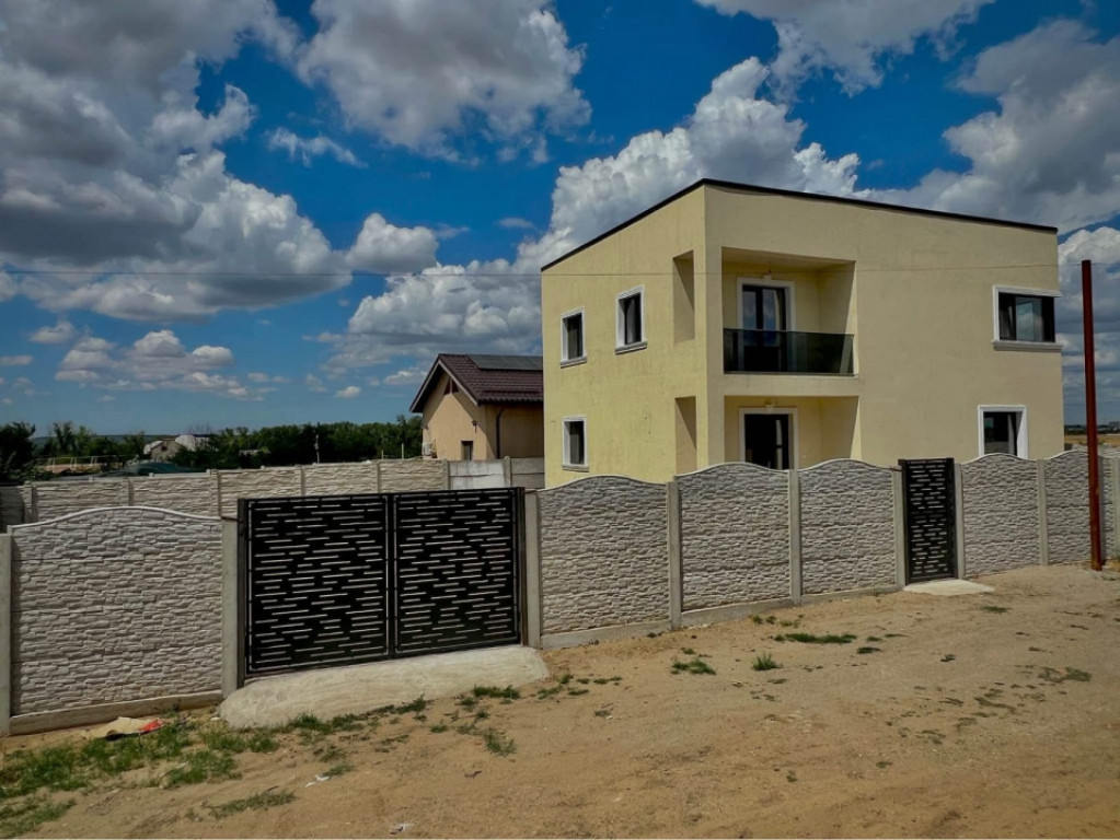 Casa Preajba, 180mp, Zona restaurant Smart Pub