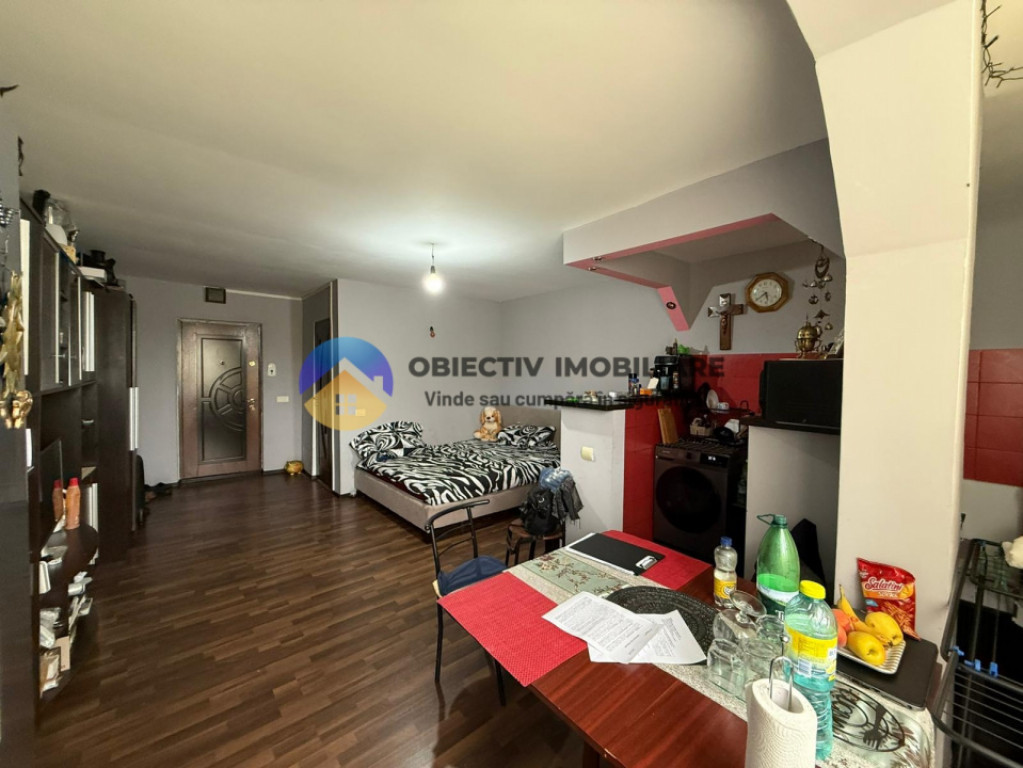 ???? Garsonieră de vânzare – Str. Grigore Ureche, Piatra