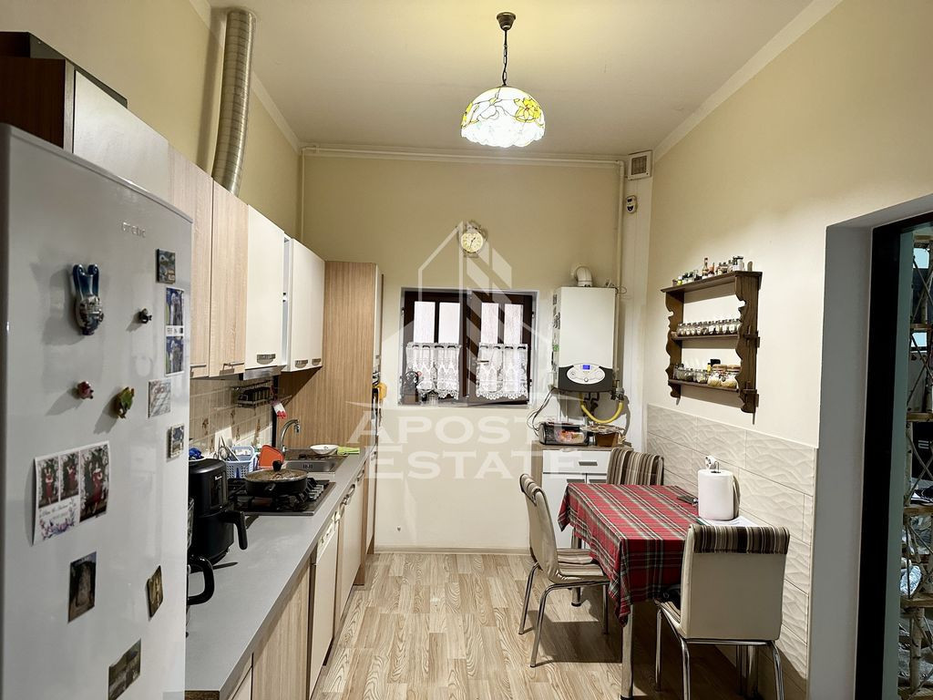 Casa cu 4 camere in zona Garii, Timisoara