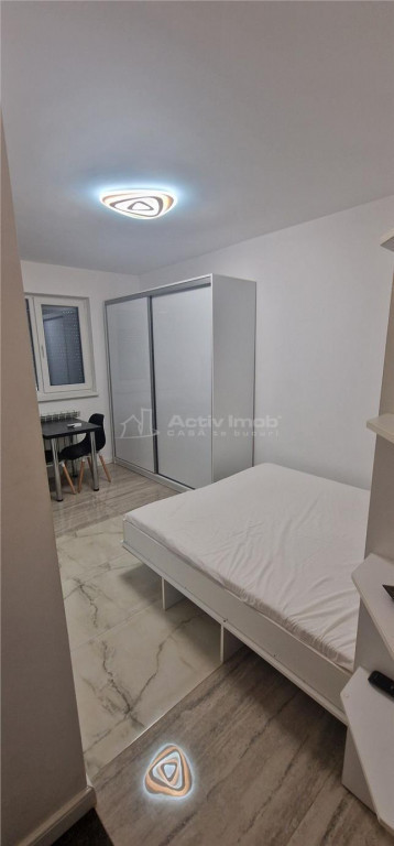 Metrou Brancoveanu - garsoniera - bloc anvelopat