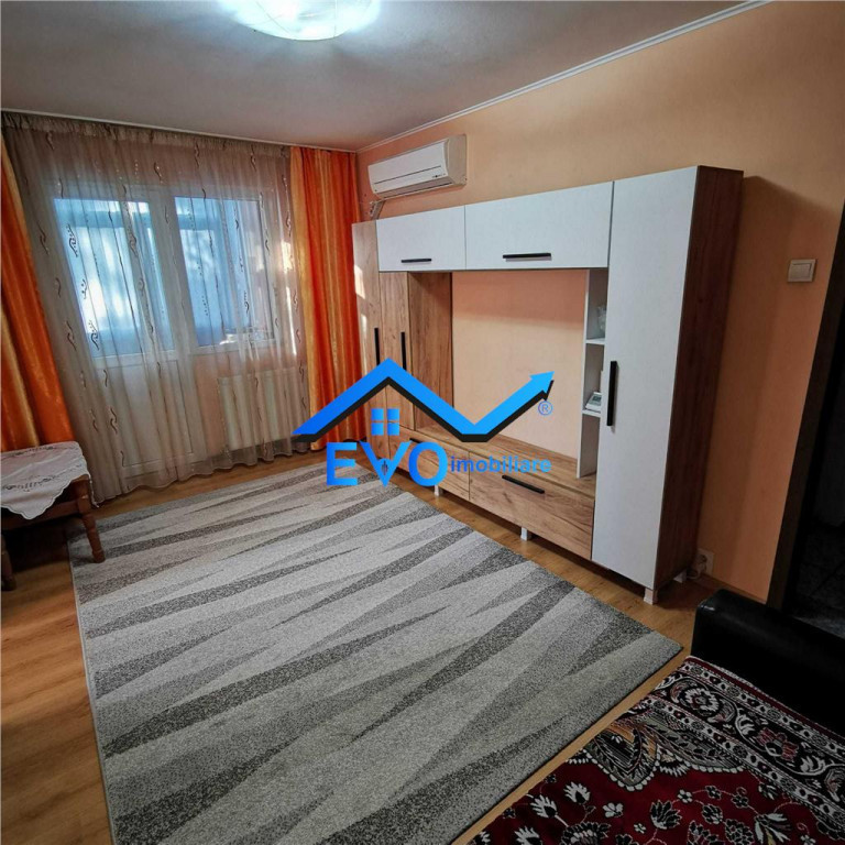 Apartament 3 camere, aer conditionat, semidecomandat, zona A