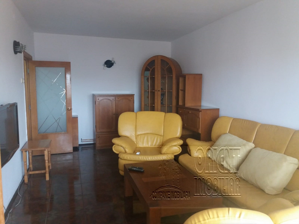 Gara, apartament 3 camere, mobilat, gaze, inchirieri Constanta