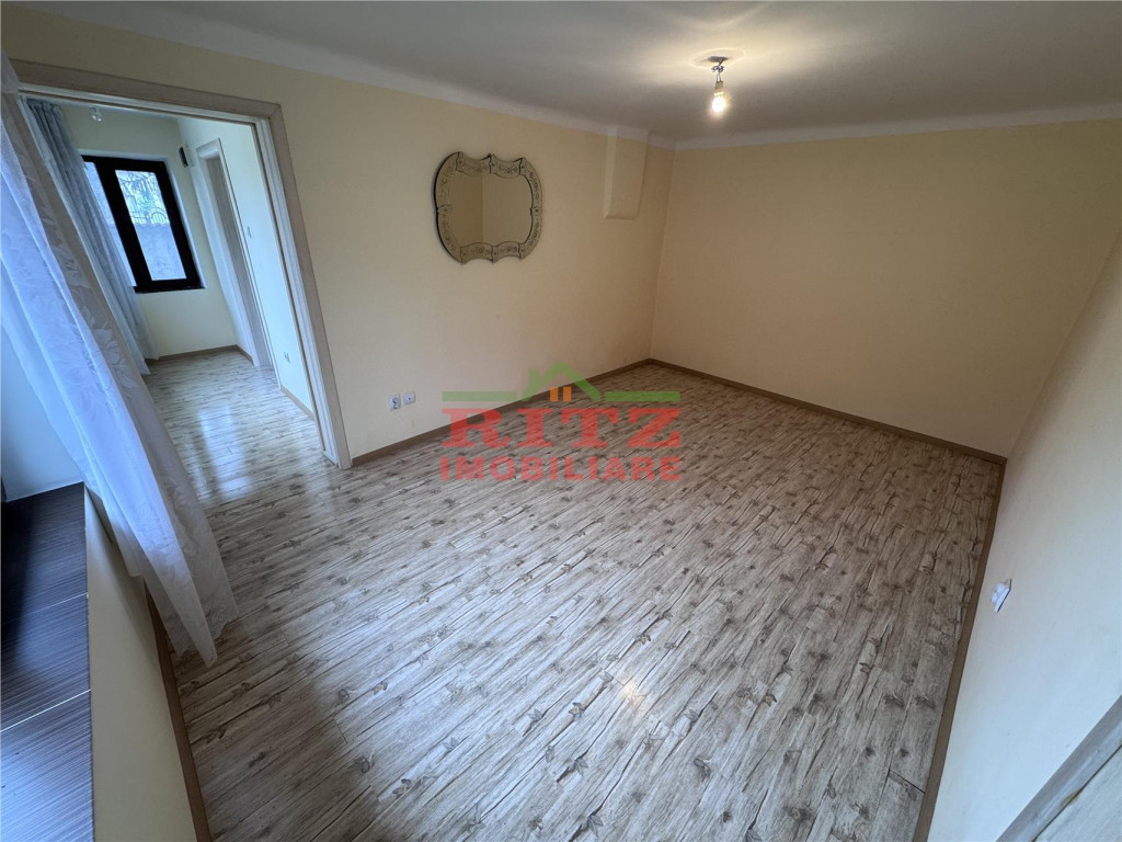 Nou! Casa Parter, S=145 mp, teren 708 mp, Piatra-Olt!