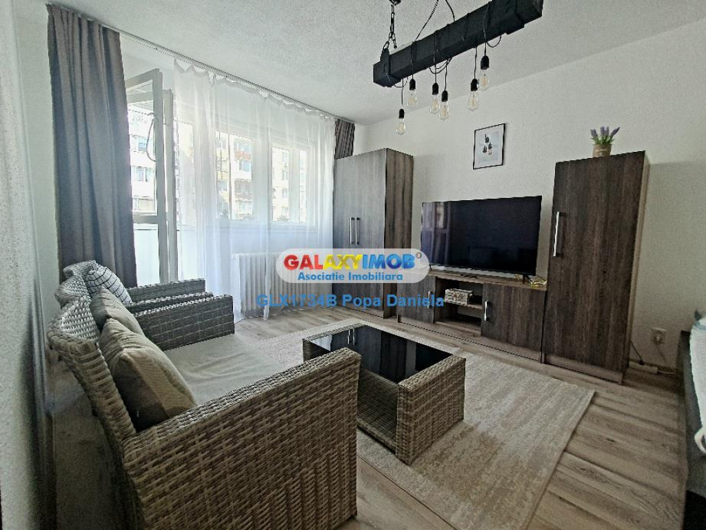 Garsoniera decomandata, Pallady Metrou 1 Decembrie