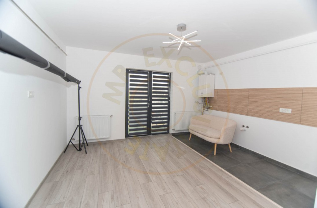 Garsoniera etaj 2 bloc nou Trivale