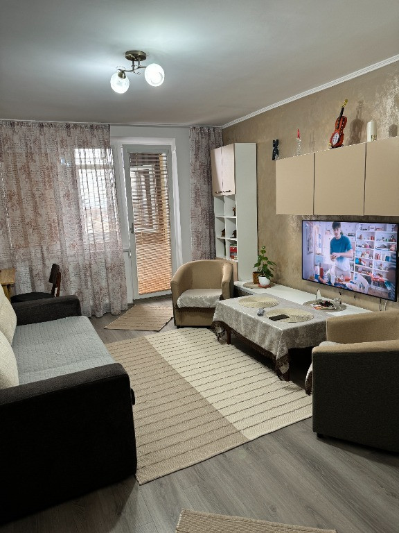 De vanzare apartament cu 2 camere ultracentral