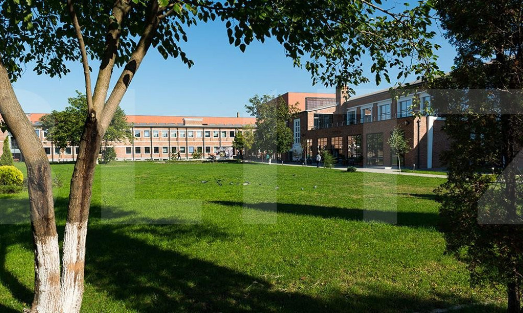 Birou Clasa A! Oferta care merita vazuta