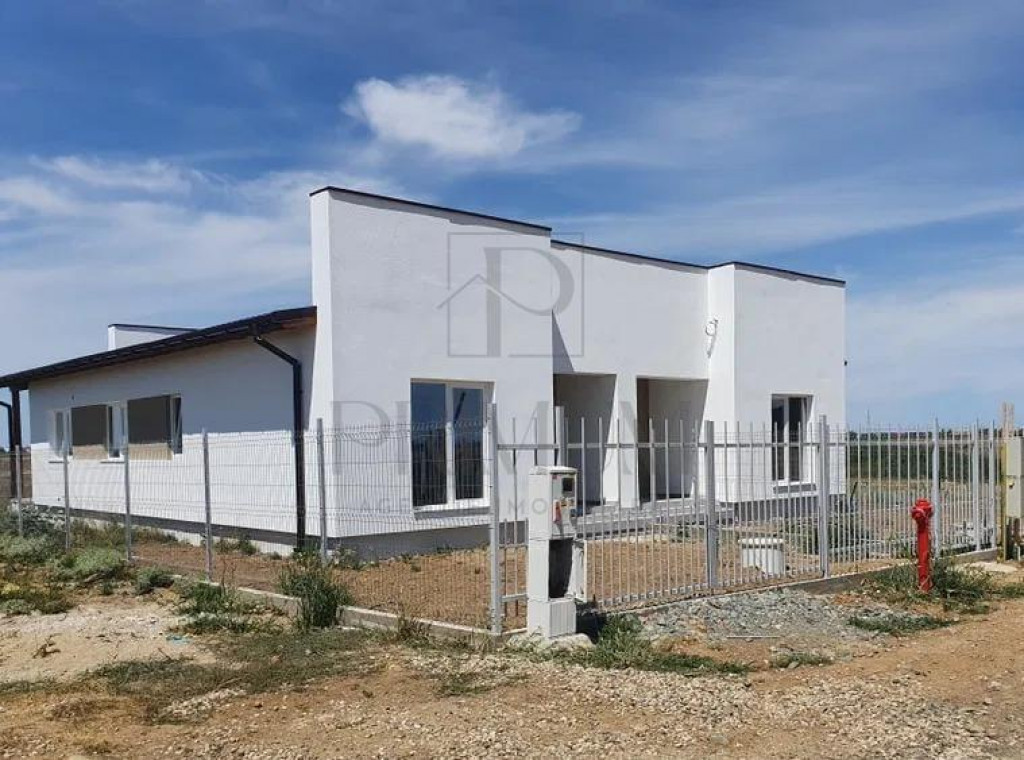 Duplex pe parter - finalizat - ocupabil imediat