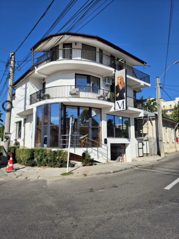 Spatiu birouri, diverse afaceri, in Vaslui, in spatele fostu