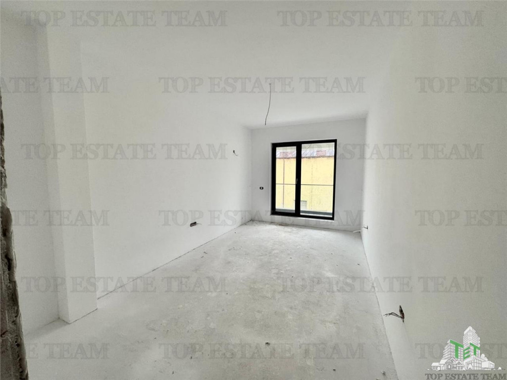 Duplex de inchiriat/ Spatiu comercial / Rezidential parcar