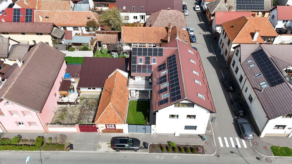 Comision 0% - Casă / Vilă cu finisaje de lux de vânzar...