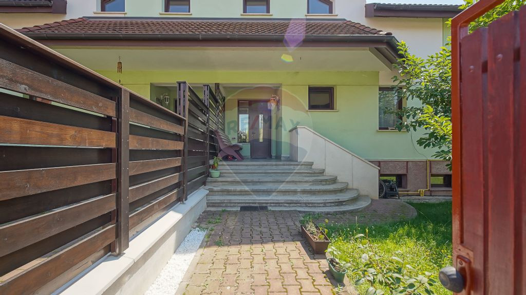 COMISION 0% Casă suprafață generoasă, 500 mp teren , ...