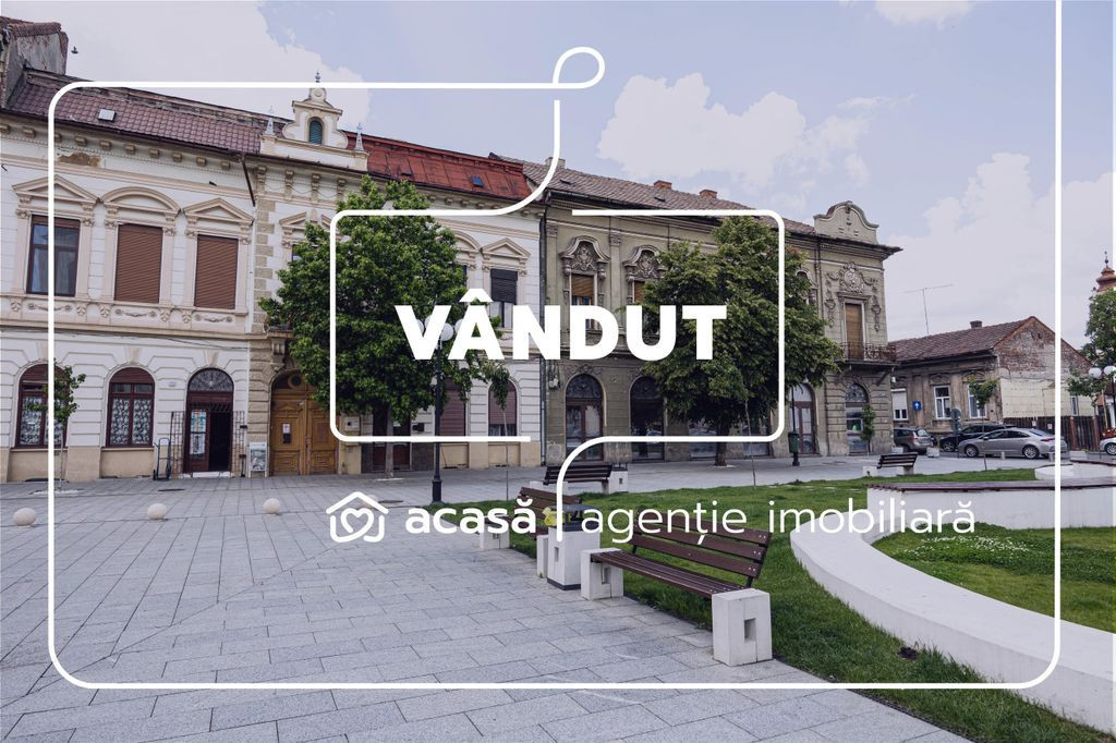 VÂNDUT! Apartament cu o cameră, Piața Catedralei, Arad.