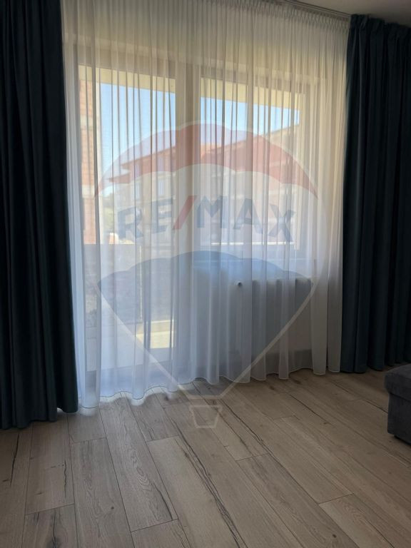 Apartament cu 3 camere de vânzare - bloc nou BURDUJENI