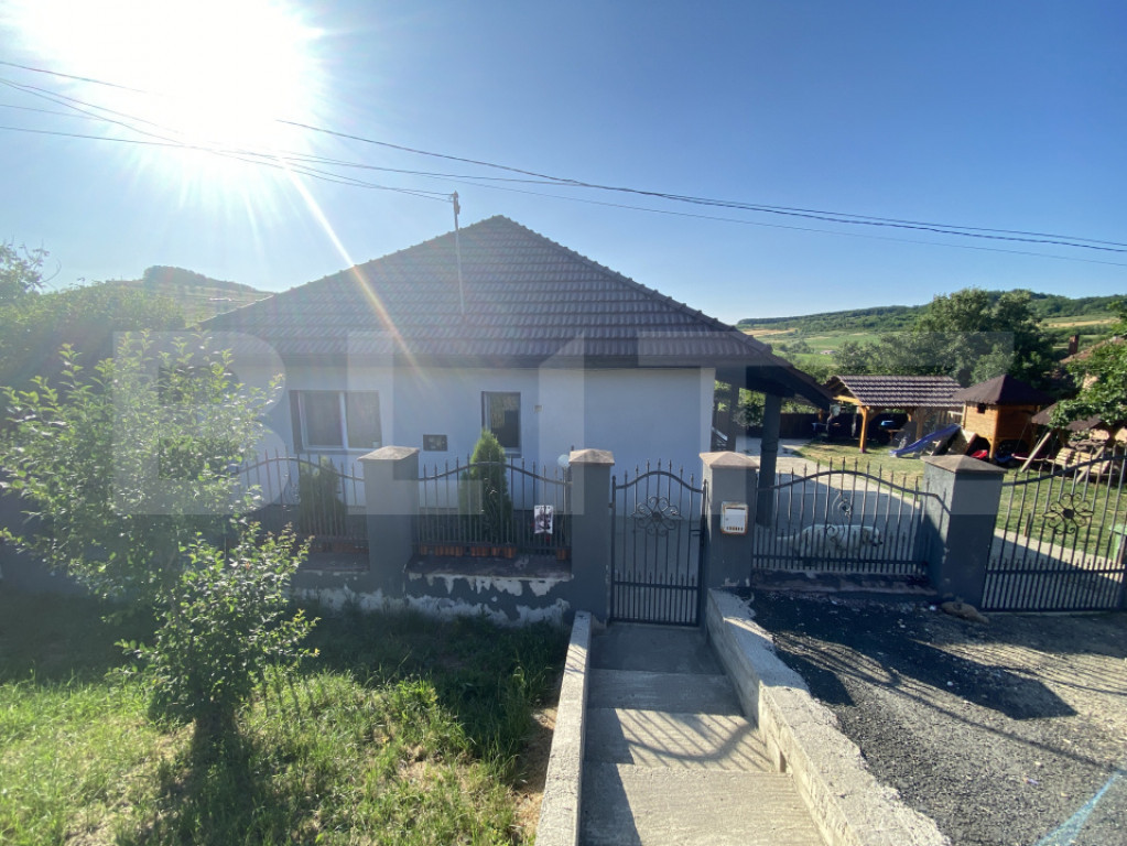 Casa familială în suprafață de 196 mp în localitatea Po
