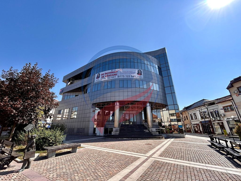 Spatiu comercial de inchiriat in zona Ultracentral/Craiova