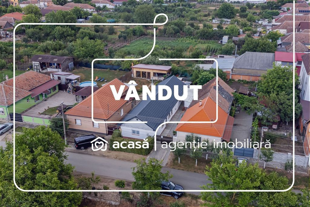 VÂNDUT! Casă locuibilă în Sânleani.