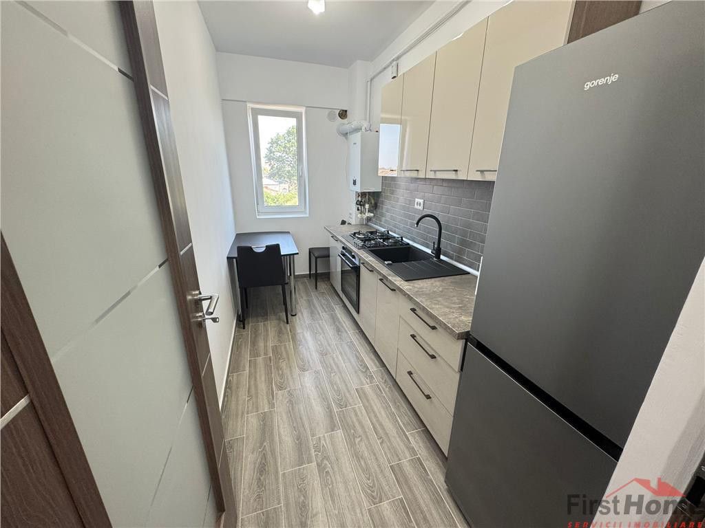 Studio,et 2,lift, mobilat si utilat, parcare subterana, poli