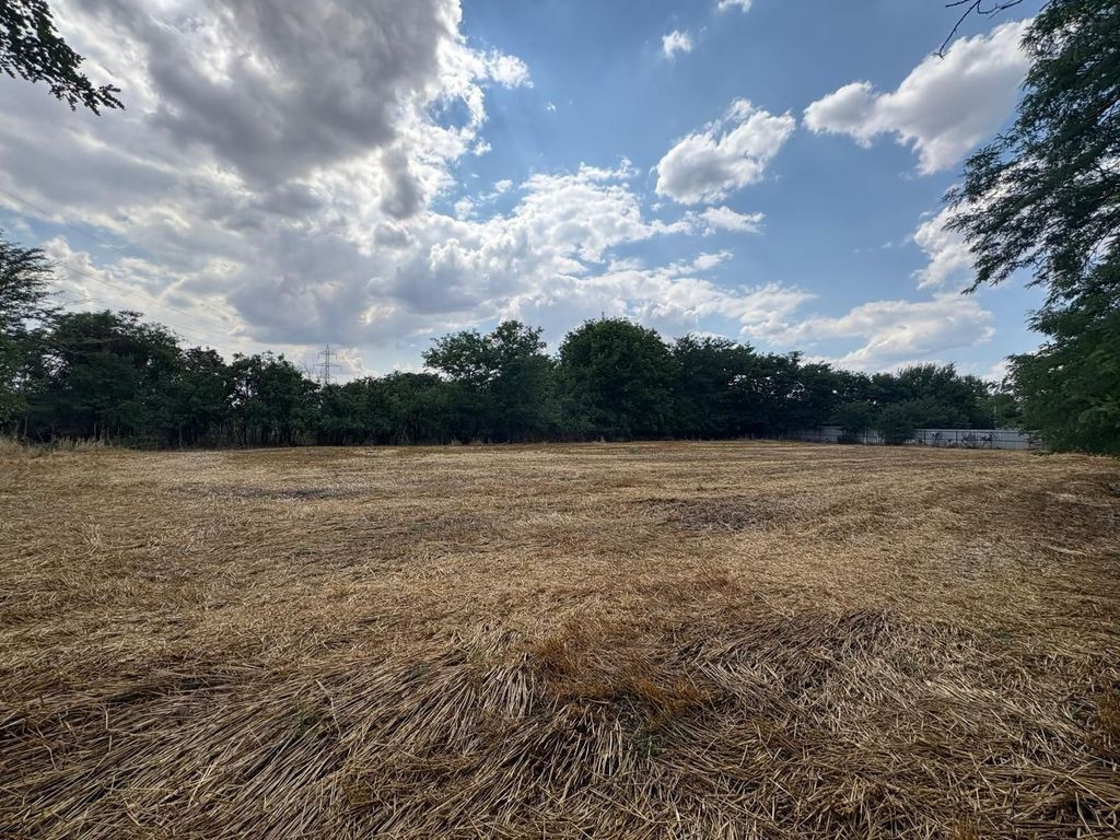 Teren intravilan 2580 mp - Hagiesti